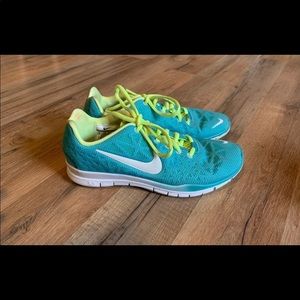 Women’s Nike Free Run